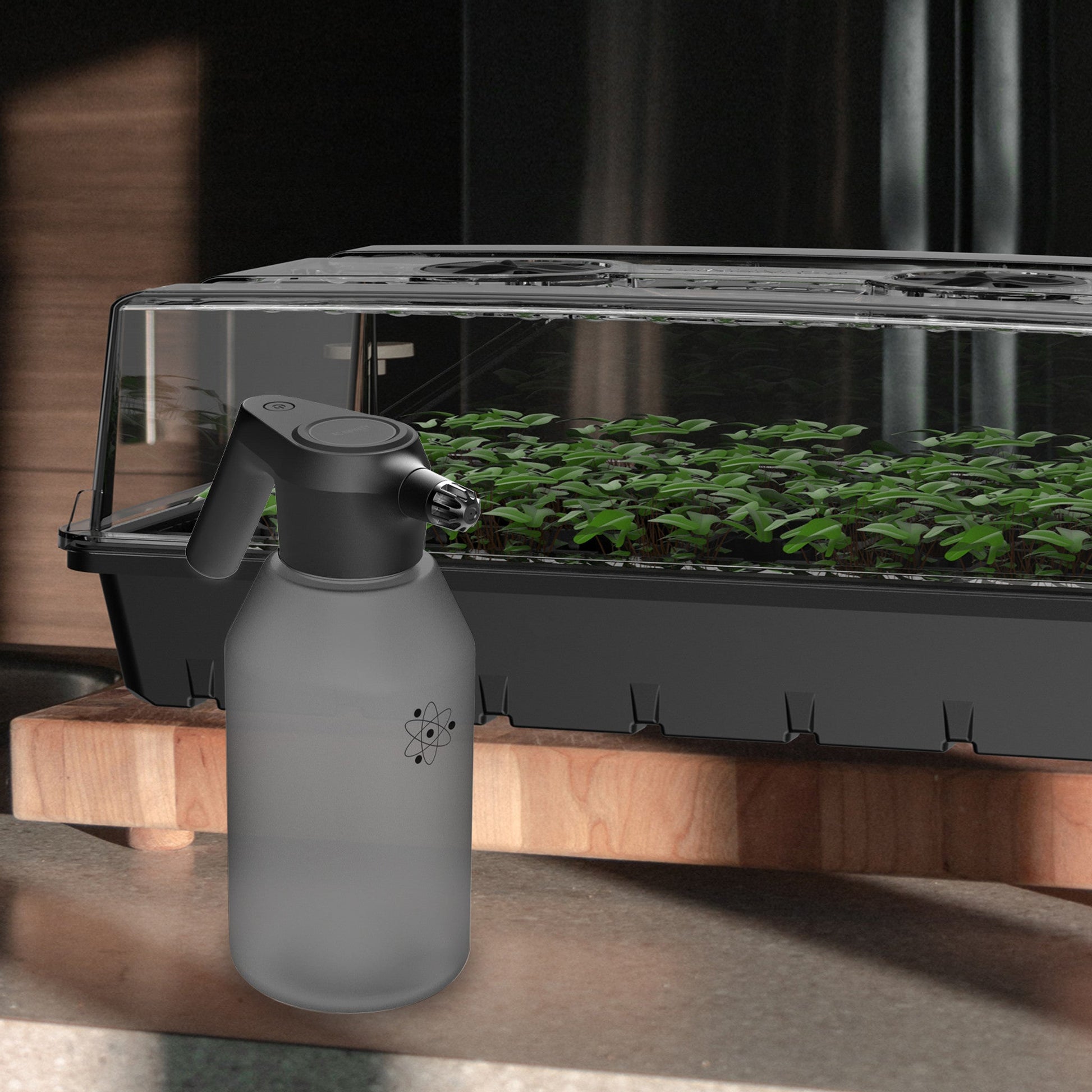 AUTOMATIC WATER SPRAYER, 2-LITER ELECTRIC MISTER